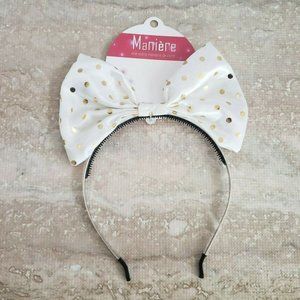 Maniere NEW Cream & Gold Floral Embellished Toothe